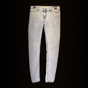 Zara Core Denim Trafaluc Collection Lightweight‎ Jeans